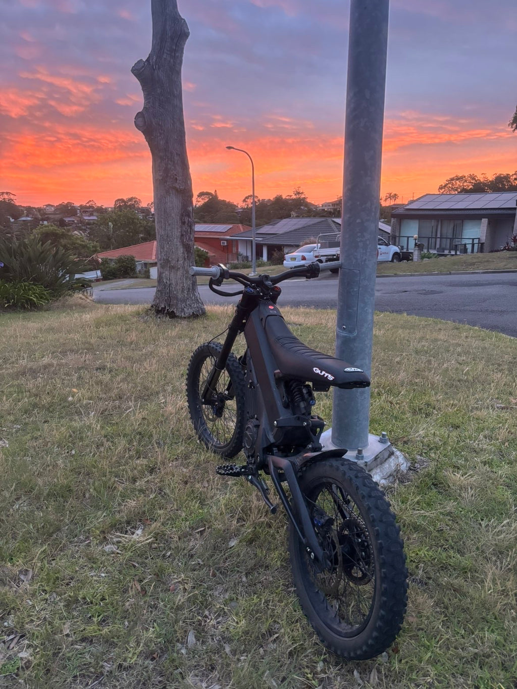 Talaria XXX / x3 guts seat cover